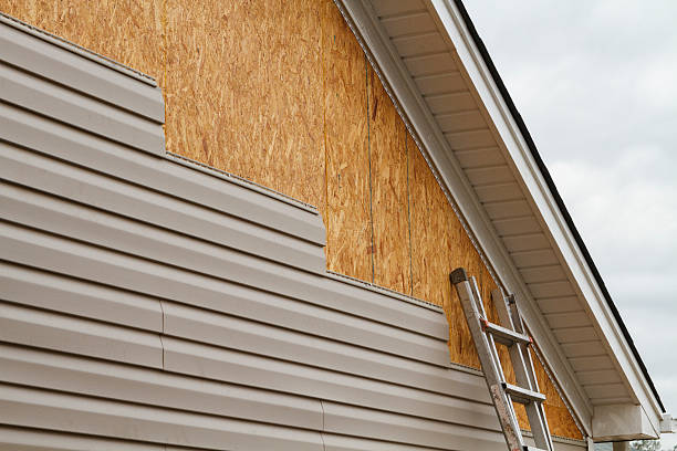 Professional Siding Installation technician working in Peachtree Corners, GA